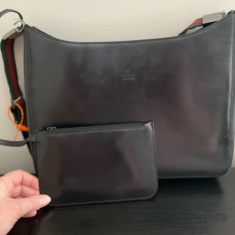 GUCCI BLACK SHOULDER BAG